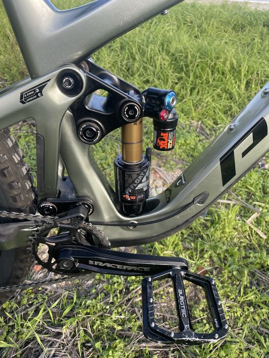 Pivot firebird 2024