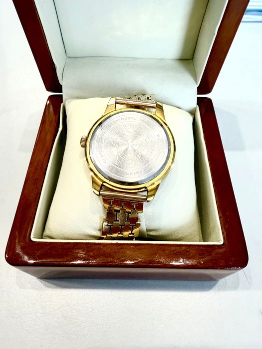 Zegarek Varsace ze złotą bransoletą p. 585