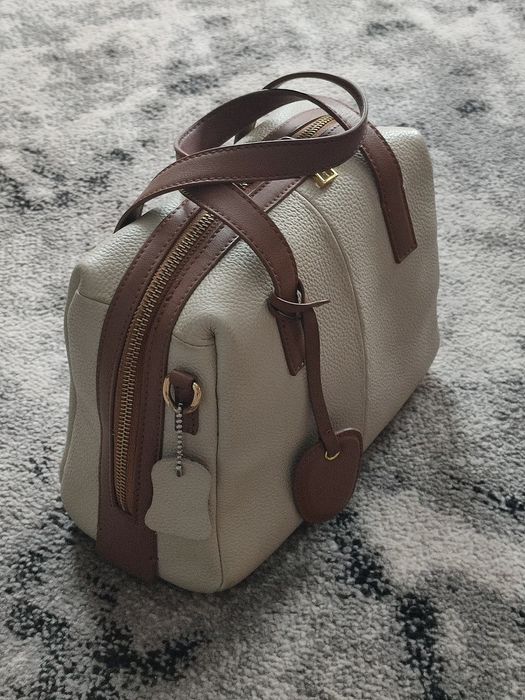 Сумка жіноча шкіряна