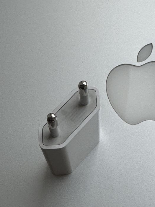 Apple 5w usb power adapter