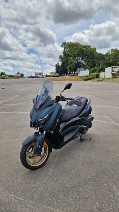Yamaha X-Max Tech 125cc- 8500 kms