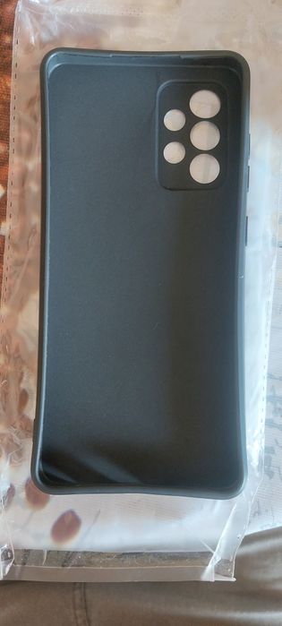 Продам чехол на телефон Samsung A52