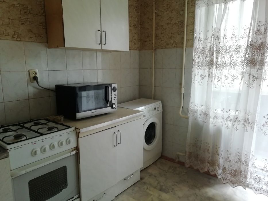 Почасово и посуточно 1-комнатная квартира рядом с метро Оболонь