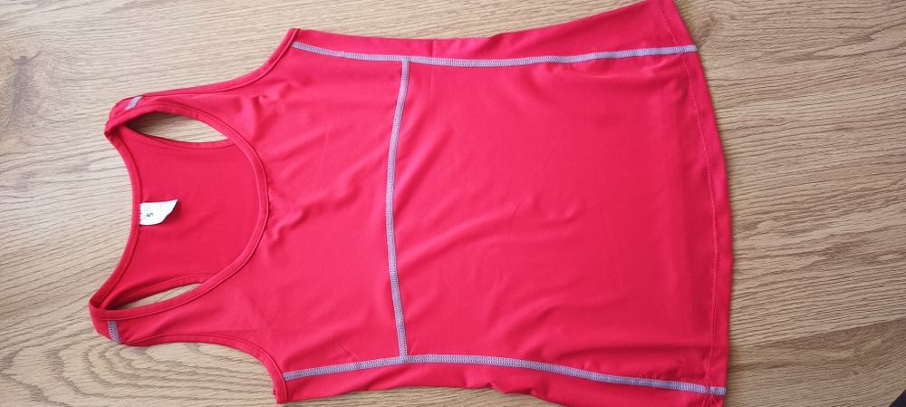 Спортивна майка жіноча