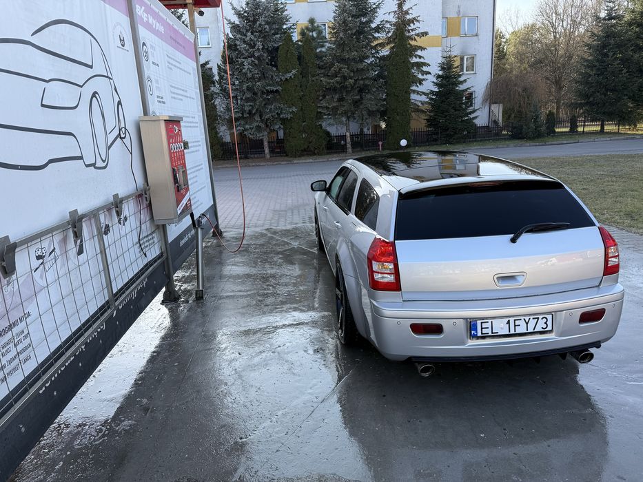 Sprzedam chryslera 300c