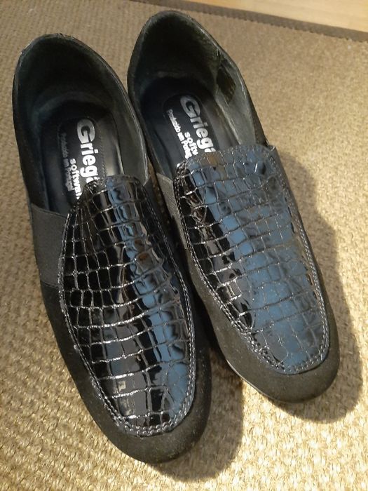 Sapatos de Senhora pretos