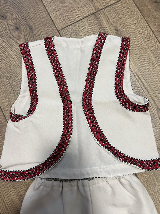 Костюм для хлопчика , вишиванка, жилет