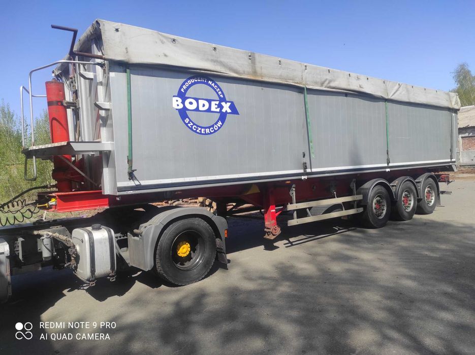 Напівпричіп Бодекс самосвал зерновоз