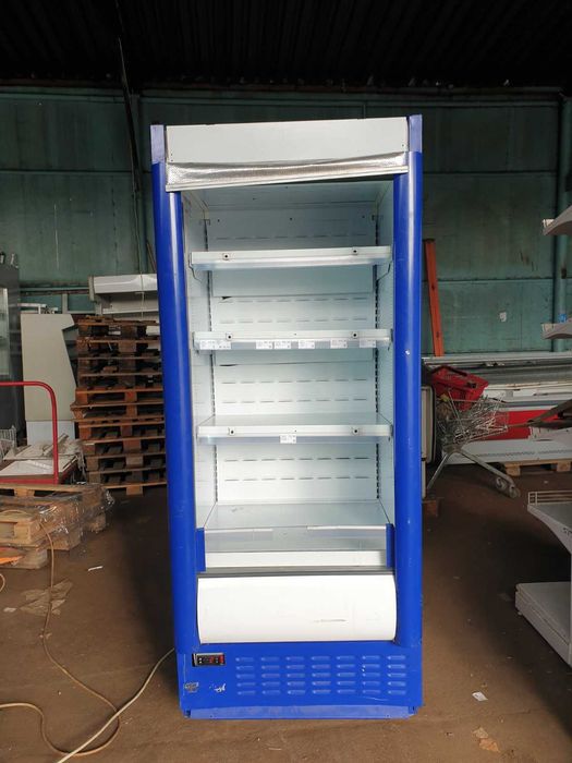 Регал холодильный Эверест бу. Горка холодильная бу. Витрина торговая