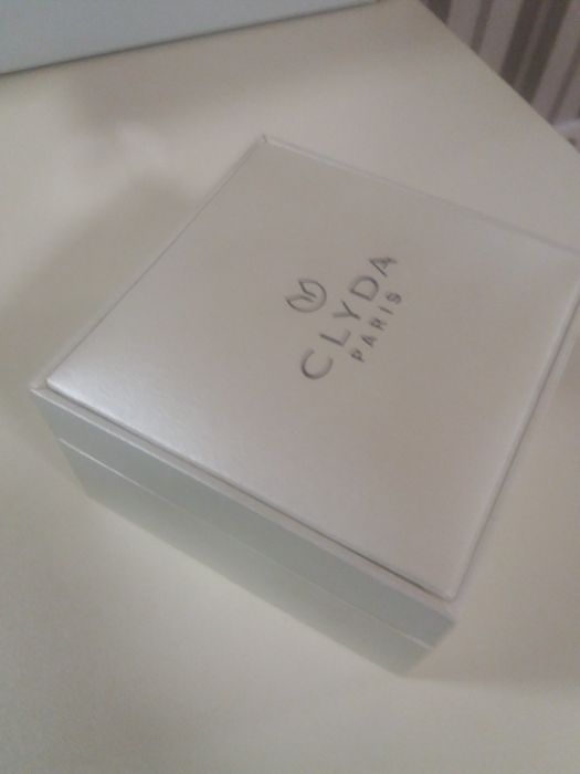 Годинник жіночий з браслетом CLYDA
