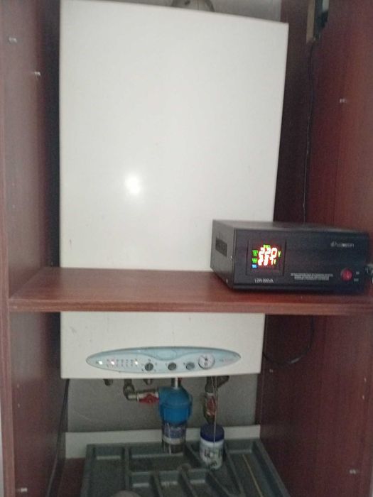 Продам 3-кімн. будинок 100м.кв. зі зручностями в центрі села Чагор