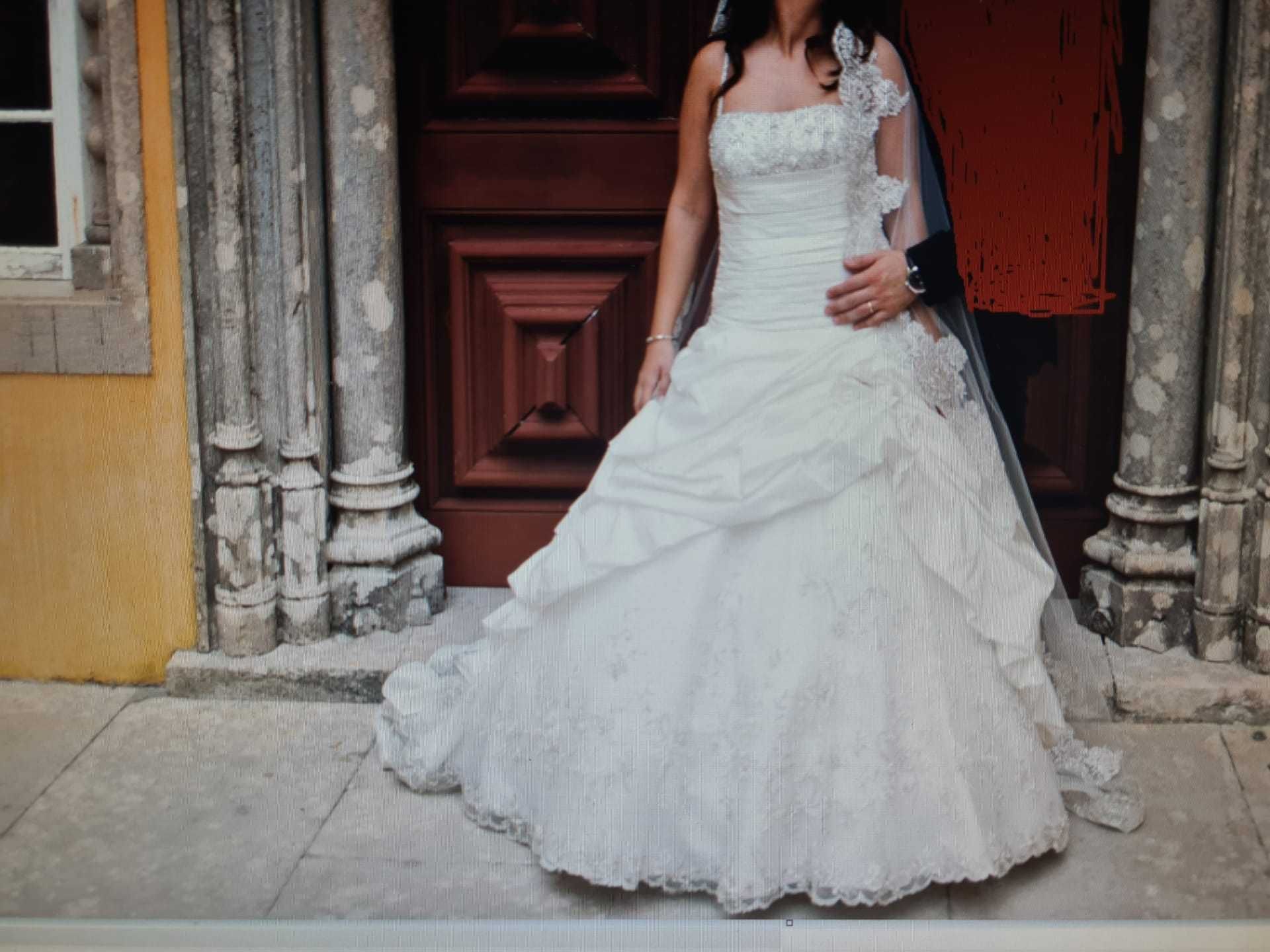 Amour glamour cheap vestidos cerimonia