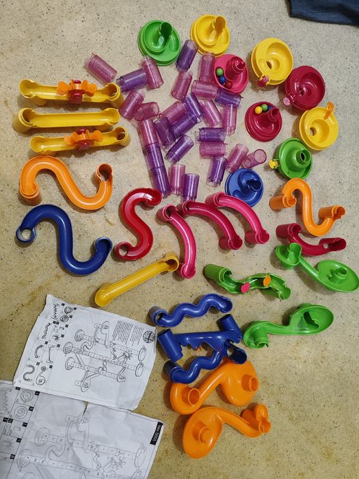 Детский конструктор башня