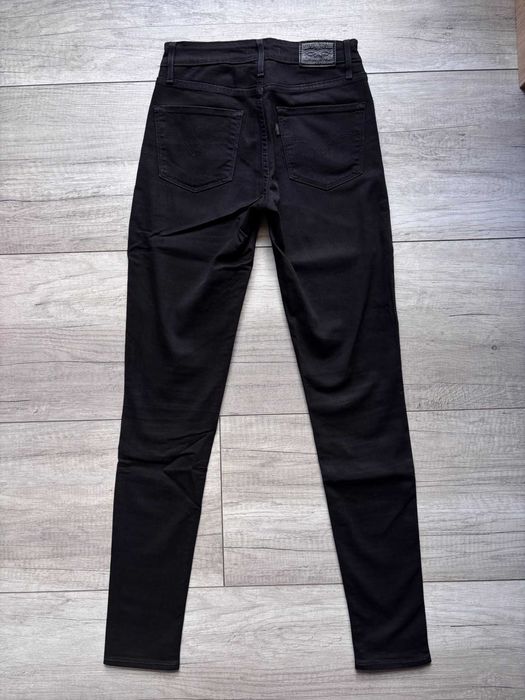 Levi's 721 W25 L32 Spodnie Jeansy Damskie Czarne Rurki Wysoki Stan