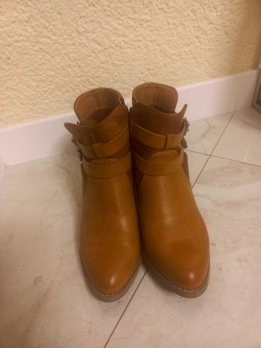 Brązowe botki deezee rozmiar 38