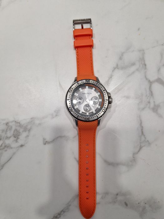 Zegarek Nautica sportowy