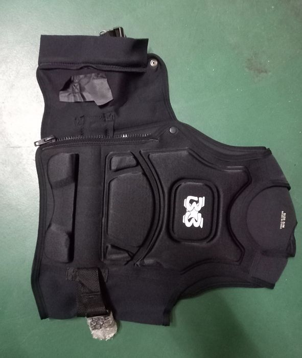 Colete Impacto e Flutuação