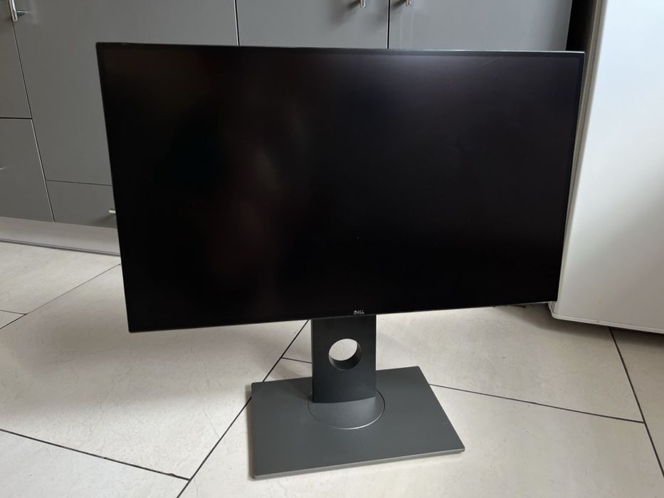 Монитор Dell UltraSharp U2422H 24” IPS