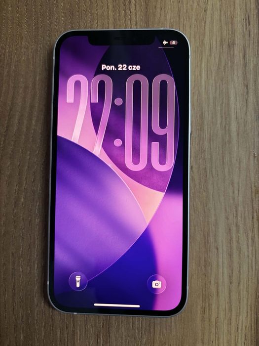 iPhone 12 biały 128GB