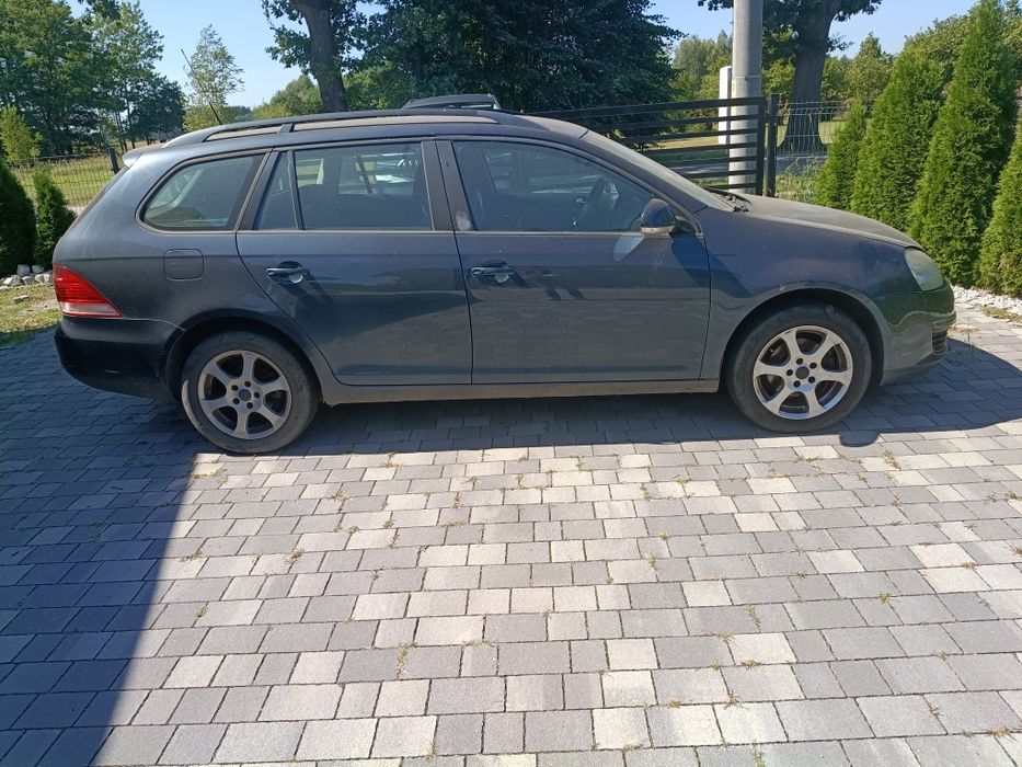 Volkswagen Golf V