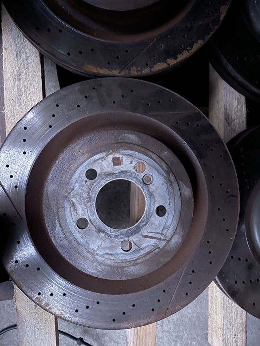 Продам суппорта AMG w205, C class с тормозными дисками