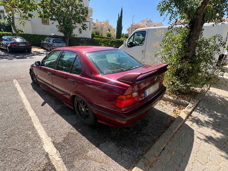 BMW 318i para peças