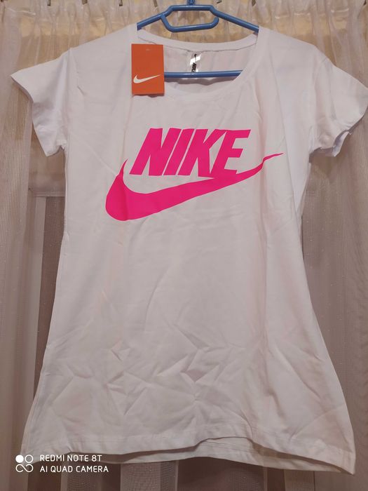 Koszulka damska sportowa