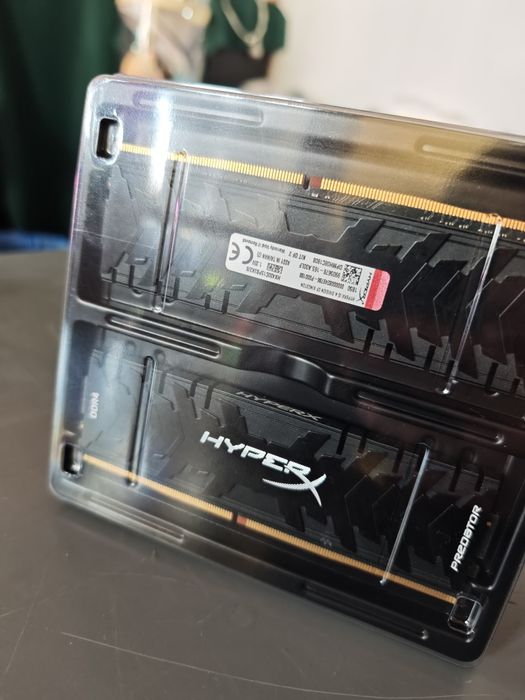 Pamięć RAM DDR4 2×4 GB HYPER X Predator 3000 MHz, CL15