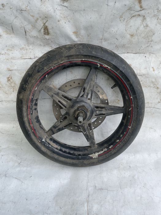 Продам перед колесо с мотоцикла 120-60 р17 и есть вилка