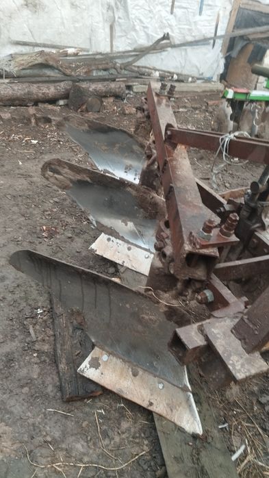 Продам ЮМЗ повністю в робочому стані,з навісним ,