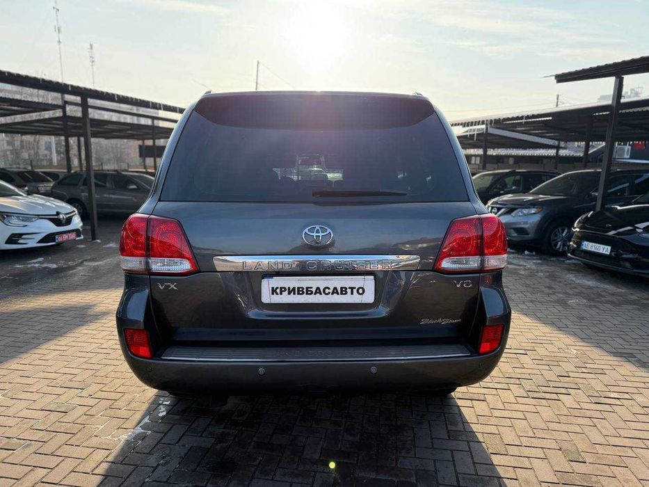 Toyota Land Cruiser 200 2007p