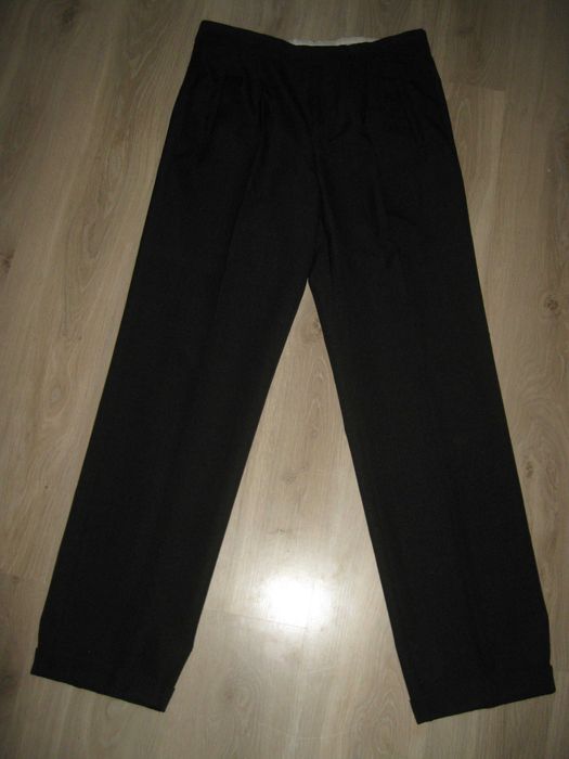 Spodnie garniturowe rozmiar XL pas 86 cm