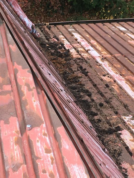 Usługi dekarskie dachy pokrycia dachowe remonty dachów papa 5.2