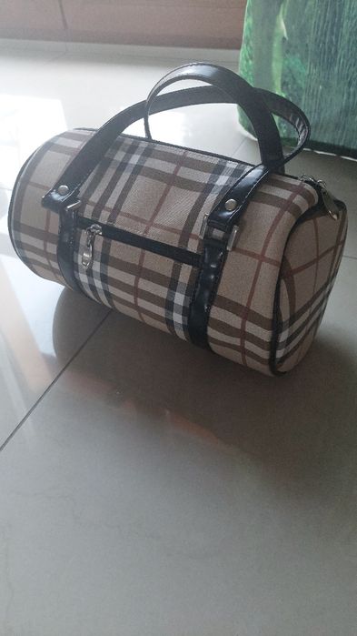 Torebka kuferek nowy