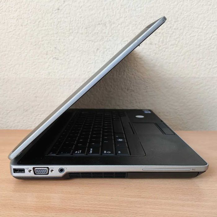 Міцний бізнес-ноут Dell Latitude E6430 14"i5-3360M/4GB/GF NVS5200M 1Gb