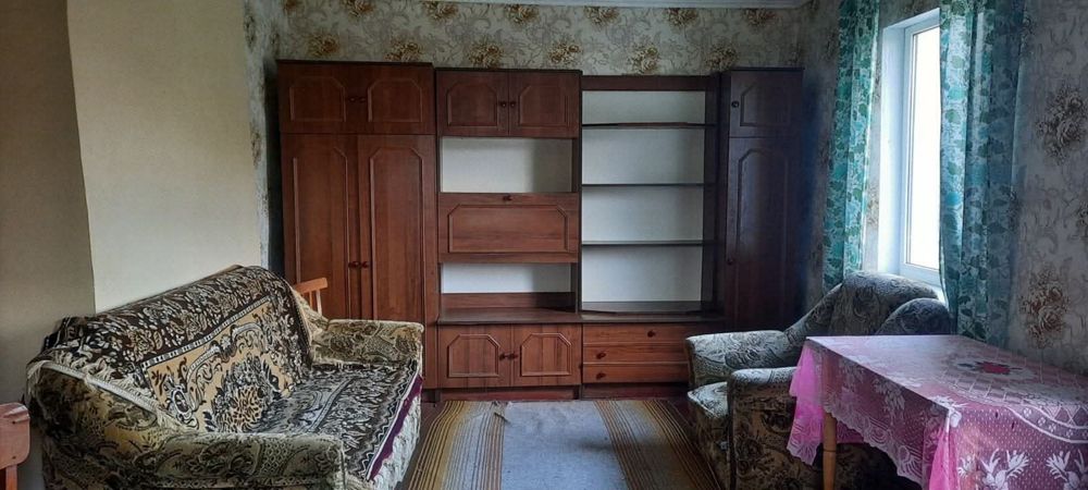 Продається будинок з автономним опаленням в с. Лишня