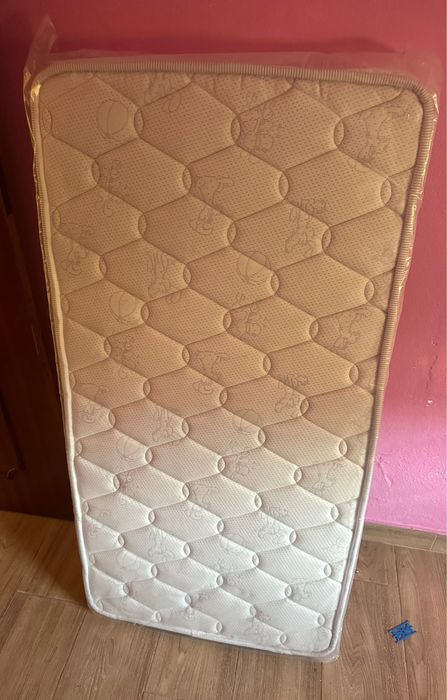 Berço criança como novo