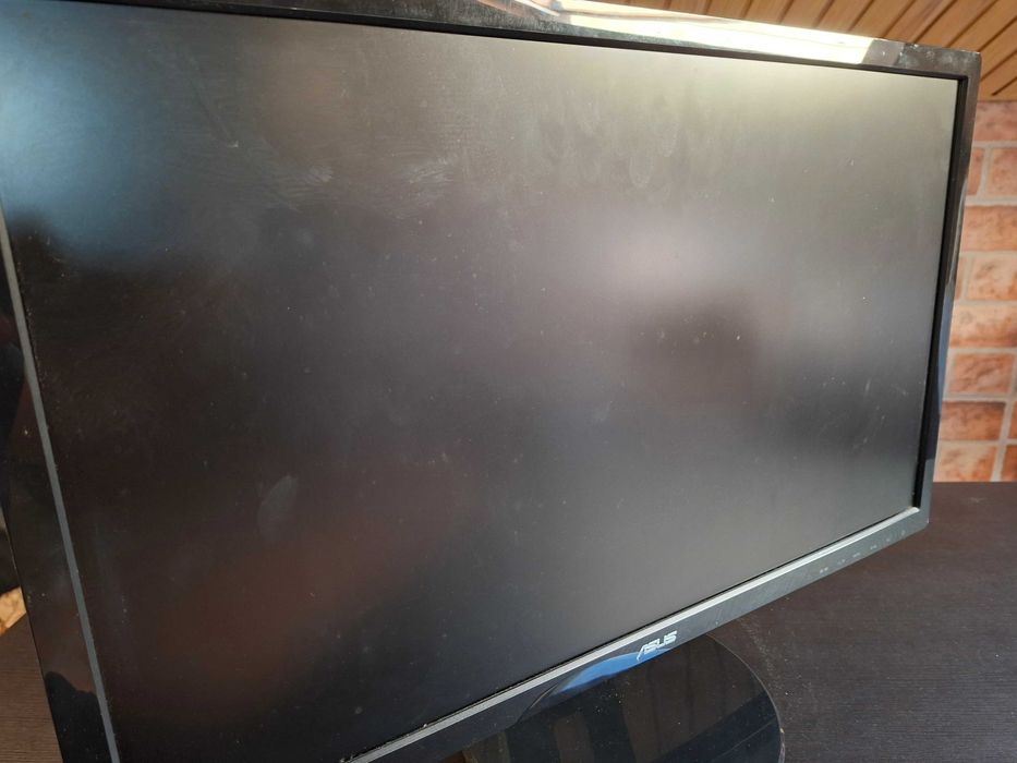Monitor Asus 24 polegadas 1920x1080 c/avaria448660825975695361