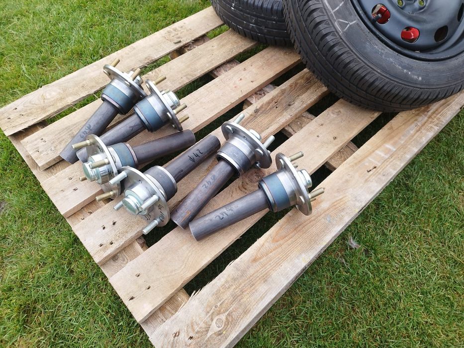 Piasta 4x114.3 piasty do osi przyczepki przyczepy czop oś czopy pługa