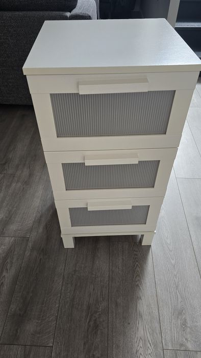 Mesa de cabeceira branca IKEA