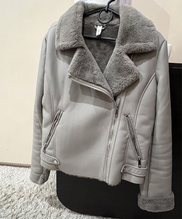 Дубльонка бренду MNG