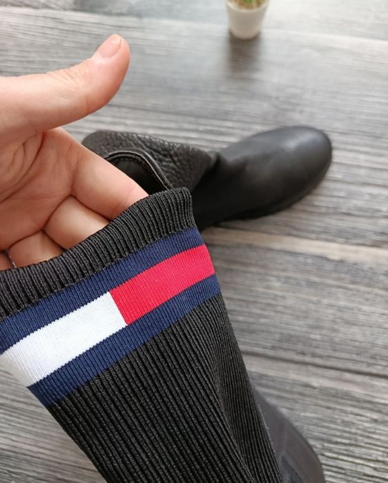 Вінтажні чобітки Tommy Hilfiger, дівчинці-підлітку, 37,5/38 р, шкіра