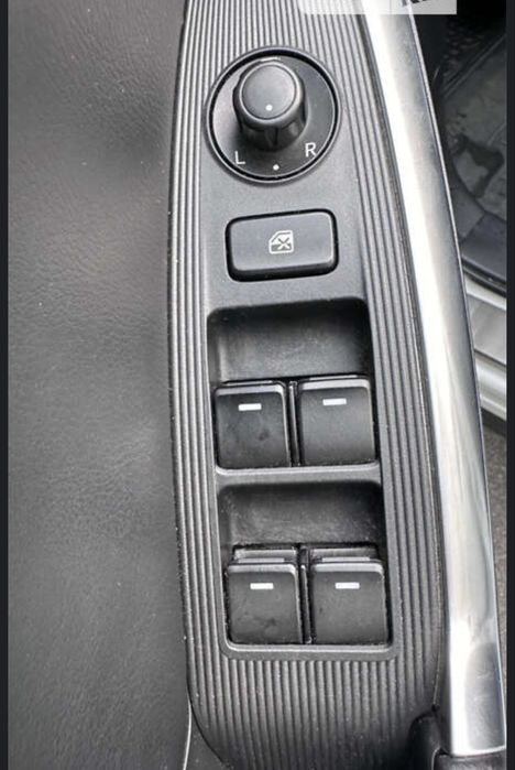 Продам офіційну Mazda-CX-5