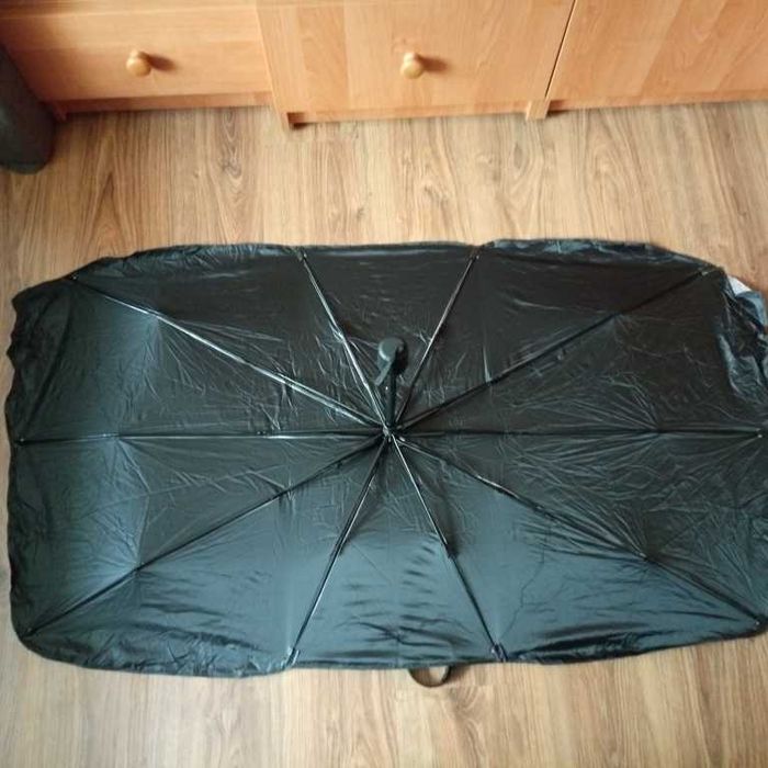 Osłona do samochodu przeciwsłoneczna