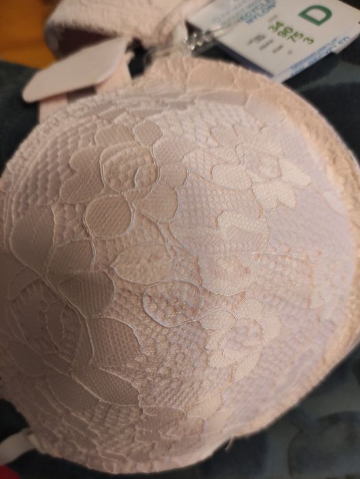 Biustonosz - bielizna damska