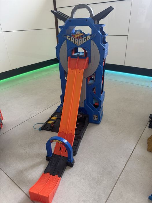Zestawy hot wheels