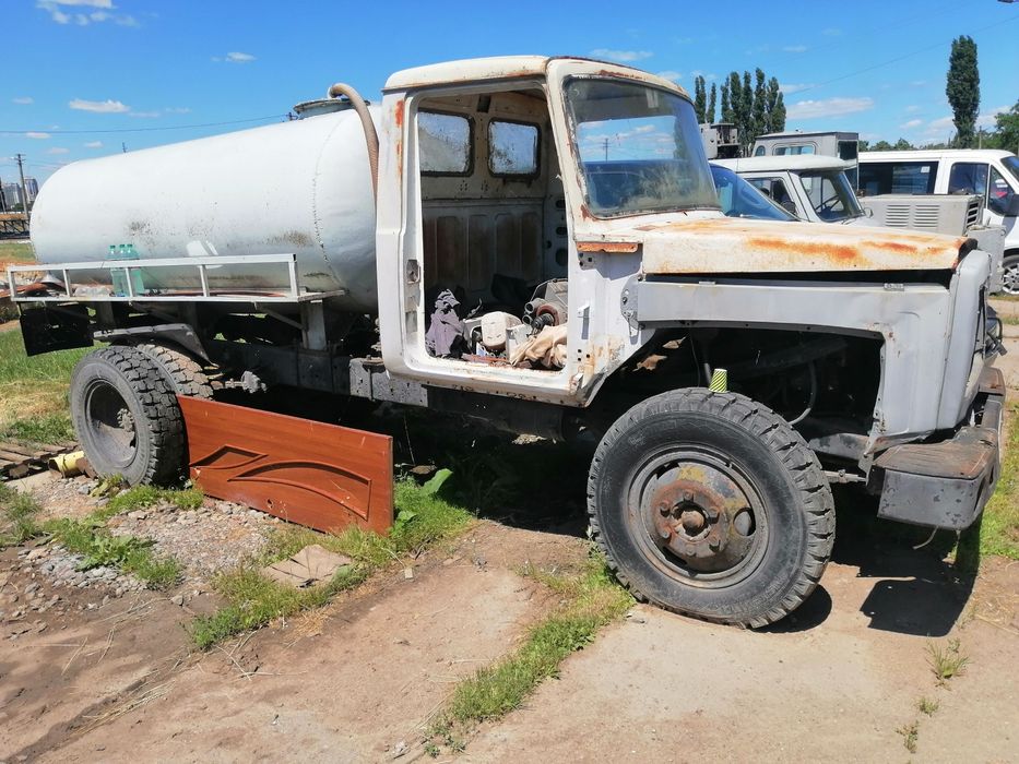 Продам, под дольнейшую зборку ГАЗ 3307