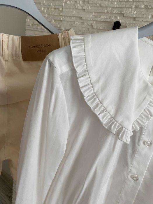 Lemonada nowa kolekcja białą koszula ozdobny kołnierzyk