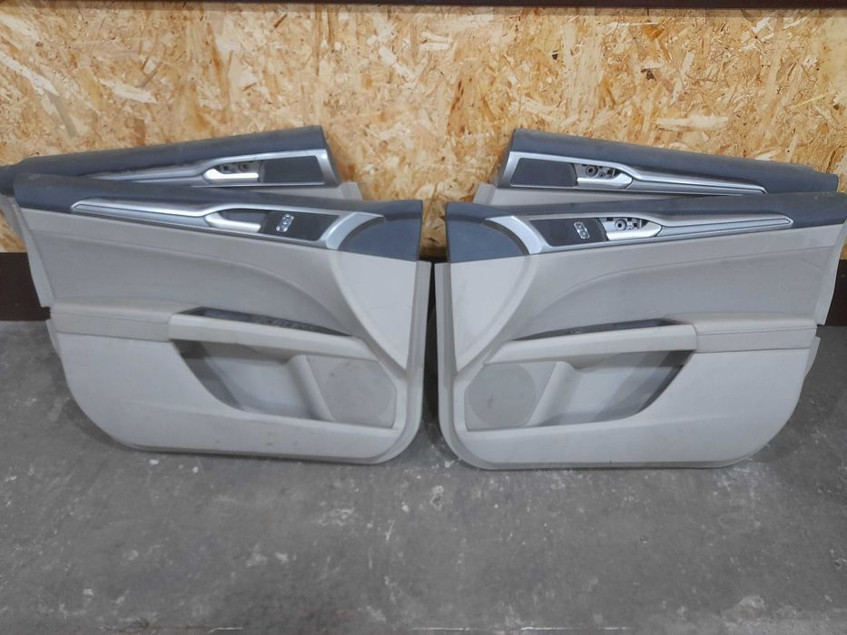 Обшивка двери карта FORD FUSION, MONDEO MK5 бежевый