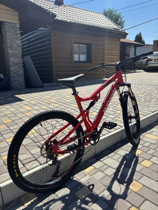 Продам b’twin rockrider 540s